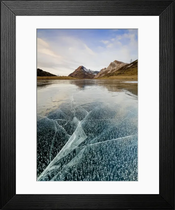 Framed Print : Sunset on the frozen Lej Nair surrounded by rocky peaks, Bernina Pass, Canton of Graubunden Framed Print : Sunset on the frozen Lej Nair surrounded by rocky peaks, Bernina Pass, Canton of Graubunden