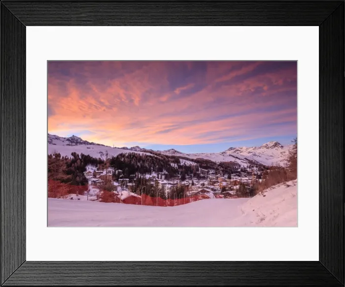 Framed Print : Pink clouds at sunset on the alpine village of Madesimo and the snowy ski slopes Framed Print : Pink clouds at sunset on the alpine village of Madesimo and the snowy ski slopes