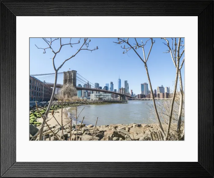 Framed Print : Brooklyn Bridge and Manhattan skyline seen from Brooklyn Bridge Park, Brooklyn, New York City Framed Print : Brooklyn Bridge and Manhattan skyline seen from Brooklyn Bridge Park, Brooklyn, New York City