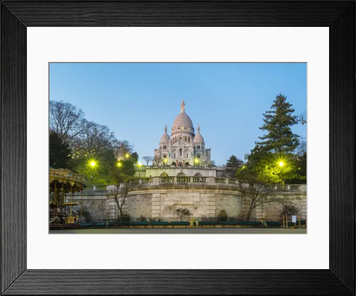 Framed Print : Basilica of Sacre Coeur at dusk, Montmartre, Paris, France, Europe Framed Print : Basilica of Sacre Coeur at dusk, Montmartre, Paris, France, Europe