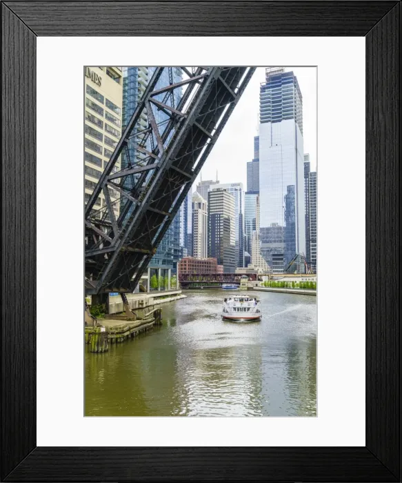 Framed Print : Chicago River, Chicago, Illinois, United States of America, North America Framed Print : Chicago River, Chicago, Illinois, United States of America, North America
