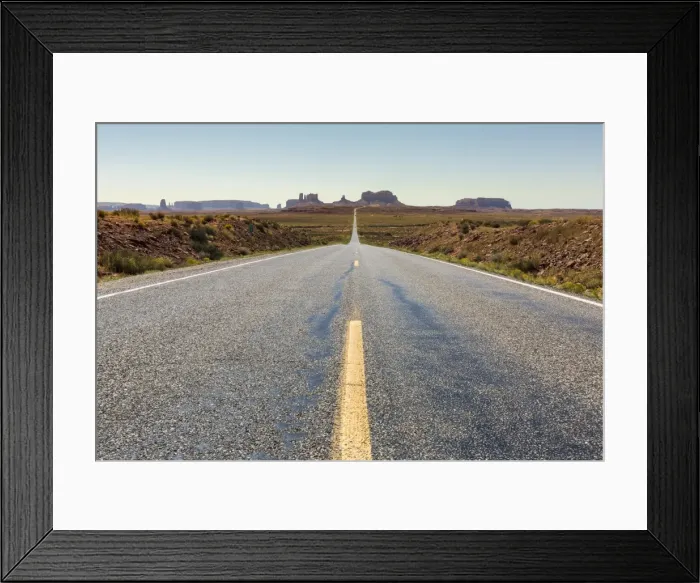 Framed Print : The road to Monument Valley, Navajo Tribal Park, Arizona, United States of America Framed Print : The road to Monument Valley, Navajo Tribal Park, Arizona, United States of America