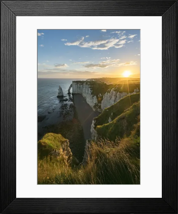 Framed Print : Sun rays at dawn at the cliffs, Etretat, Normandy, France, Europe Framed Print : Sun rays at dawn at the cliffs, Etretat, Normandy, France, Europe