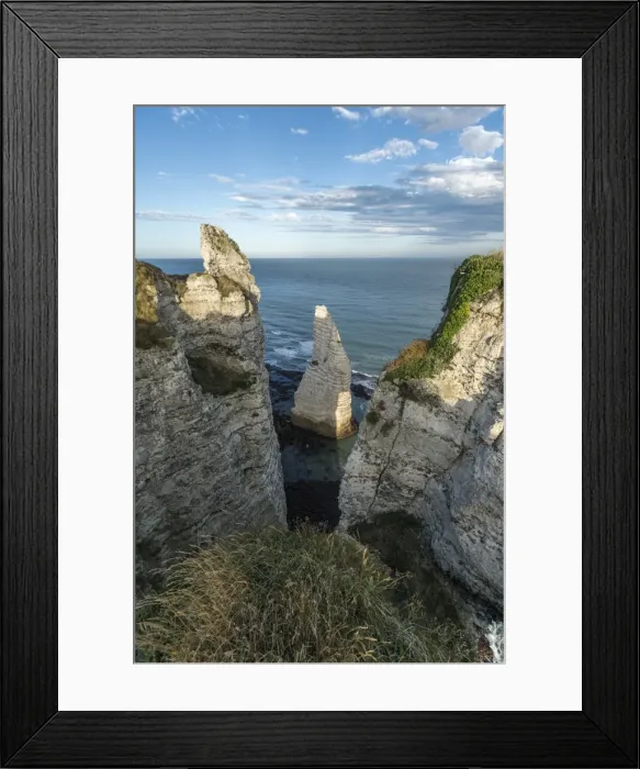 Framed Print : Porte d Aval pinnacle, Etretat, Normandy, France, Europe Framed Print : Porte d Aval pinnacle, Etretat, Normandy, France, Europe