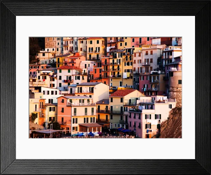 Framed Print : Houses in Manarola, Cinque Terre National Park, UNESCO World Heritage Site, Liguria Framed Print : Houses in Manarola, Cinque Terre National Park, UNESCO World Heritage Site, Liguria