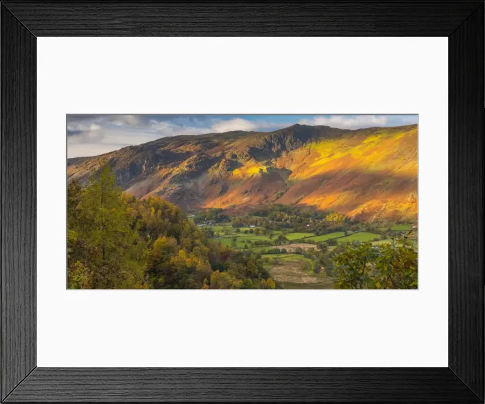 Framed Print : Borrowdale on south bank of Derwentwater, Lake District National Park, Cumbria, England Framed Print : Borrowdale on south bank of Derwentwater, Lake District National Park, Cumbria, England