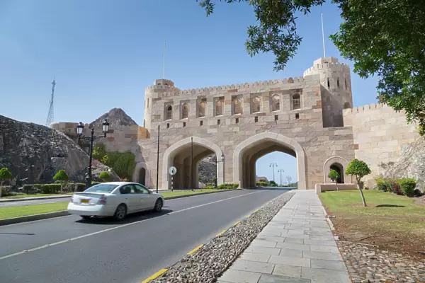 Muscat Gate and entrance to the City of Muscat, Muscat, Oman, Middle East