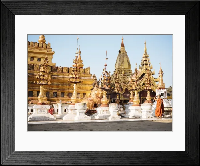 Framed Print : Shwezigon Pagoda, Nyaung-U, near Bagan (Pagan), Mandalay Region, Myanmar (Burma), Asia Framed Print : Shwezigon Pagoda, Nyaung-U, near Bagan (Pagan), Mandalay Region, Myanmar (Burma), Asia