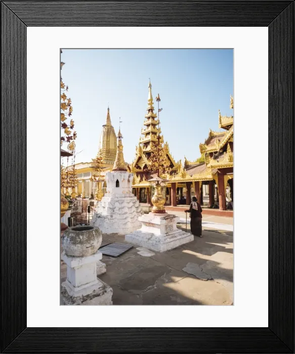 Framed Print : Shwezigon Pagoda, Nyaung-U, near Bagan (Pagan), Mandalay Region, Myanmar (Burma), Asia Framed Print : Shwezigon Pagoda, Nyaung-U, near Bagan (Pagan), Mandalay Region, Myanmar (Burma), Asia