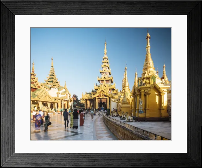 Framed Print : Shwedagon Pagoda, Yangon (Rangoon), Myanmar (Burma), Asia Framed Print : Shwedagon Pagoda, Yangon (Rangoon), Myanmar (Burma), Asia