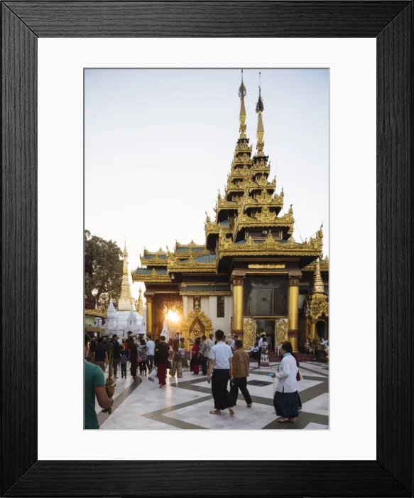 Framed Print : Sunset at Shwedagon Pagoda, Yangon (Rangoon), Myanmar (Burma), Asia Framed Print : Sunset at Shwedagon Pagoda, Yangon (Rangoon), Myanmar (Burma), Asia