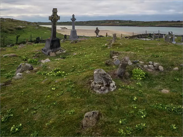 Omey Island Graveyard, Connemara, County Galway, Connacht, Republic of Ireland, Europe