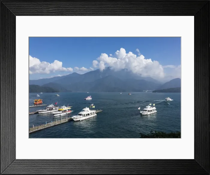 Framed Print : travel destination, photography, horizontal, colour image, horizontal, outdoors, day