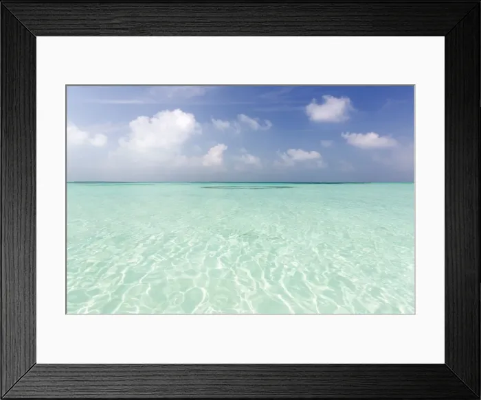 Framed Print : Crystal clear sea and blue sky, Coco Palm resort, Dhuni Kolhu, Baa Atoll, Republic of Maldives Framed Print : Crystal clear sea and blue sky, Coco Palm resort, Dhuni Kolhu, Baa Atoll, Republic of Maldives