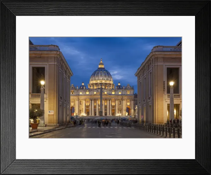Framed Print : St. Peters Square and St. Peters Basilica at night, Vatican City, UNESCO World Heritage Site