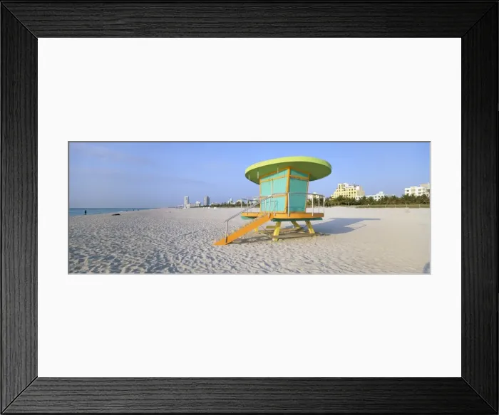 Framed Print : Art Deco style lifeguard hut Framed Print : Art Deco style lifeguard hut