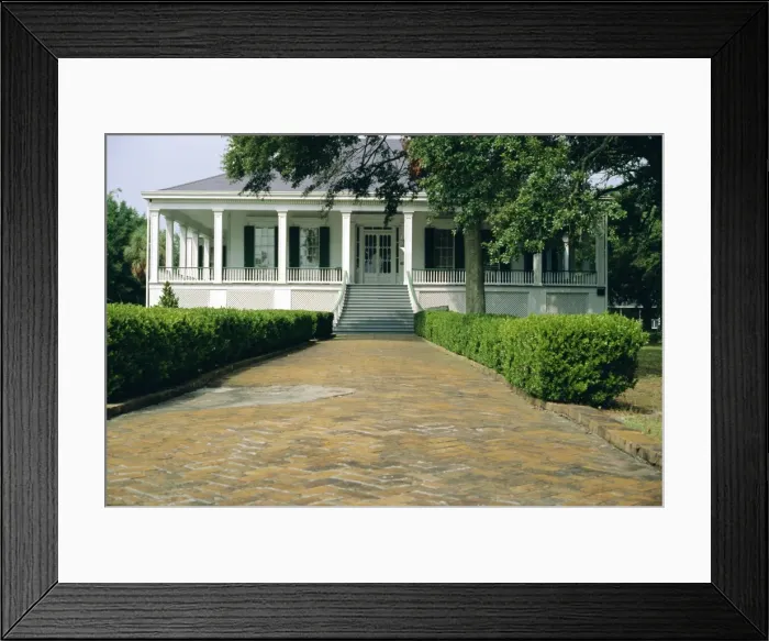 Framed Print : Beauvoir, a 19th century ante-bellum mansion Framed Print : Beauvoir, a 19th century ante-bellum mansion