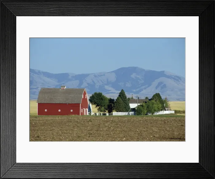 Framed Print : Farm with large barn Framed Print : Farm with large barn