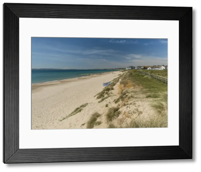 Framed Print : Southbourne Beach looking west to Bournemouth, Poole Bay, Dorset, England, United Kingdom Framed Print : Southbourne Beach looking west to Bournemouth, Poole Bay, Dorset, England, United Kingdom