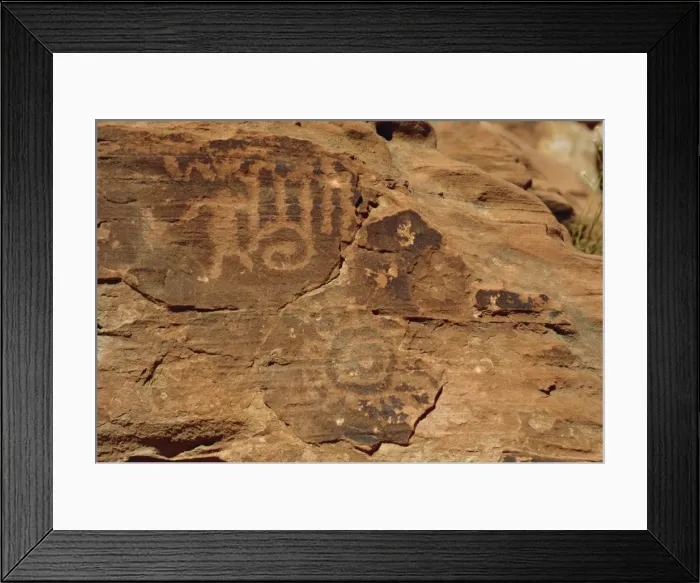 Framed Print : Petroglyphs drawn in sandstone by Anasazi indians around 500AD Framed Print : Petroglyphs drawn in sandstone by Anasazi indians around 500AD