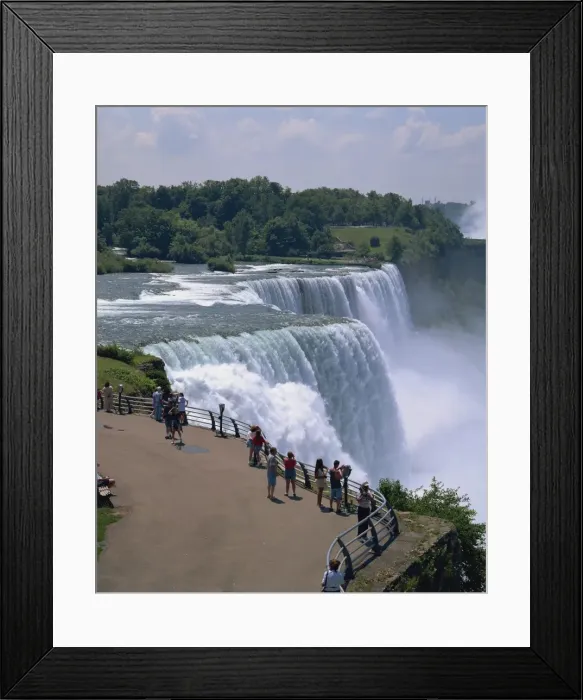 Framed Print : Tourists viewing the American Falls at the Niagara Falls Framed Print : Tourists viewing the American Falls at the Niagara Falls