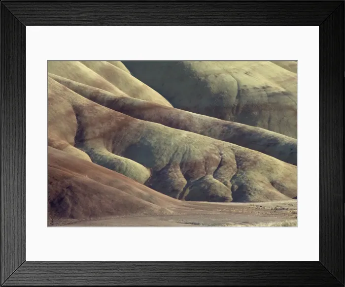 Framed Print : Detail from the dramatic landscape of the Painted Hills Framed Print : Detail from the dramatic landscape of the Painted Hills