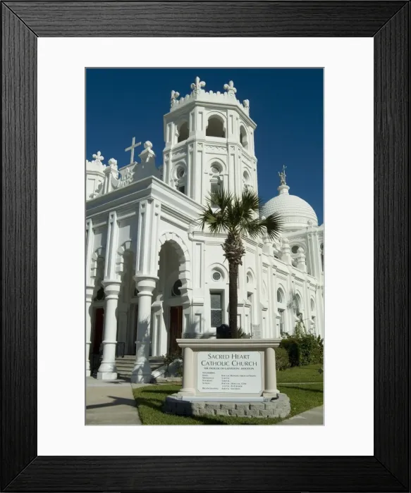 Framed Print : Sacred Heart Catholic Church