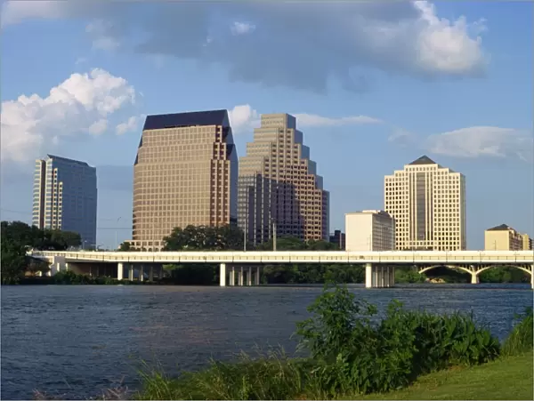 The river, bridge and skyline of downtown in the state capital