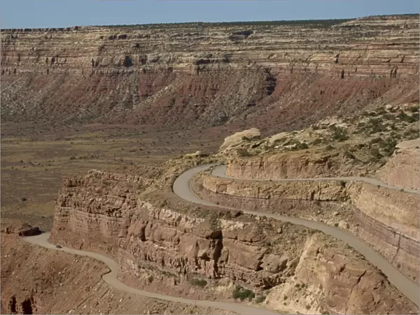 The Mokee Dugway road descends from Cedar Mesa