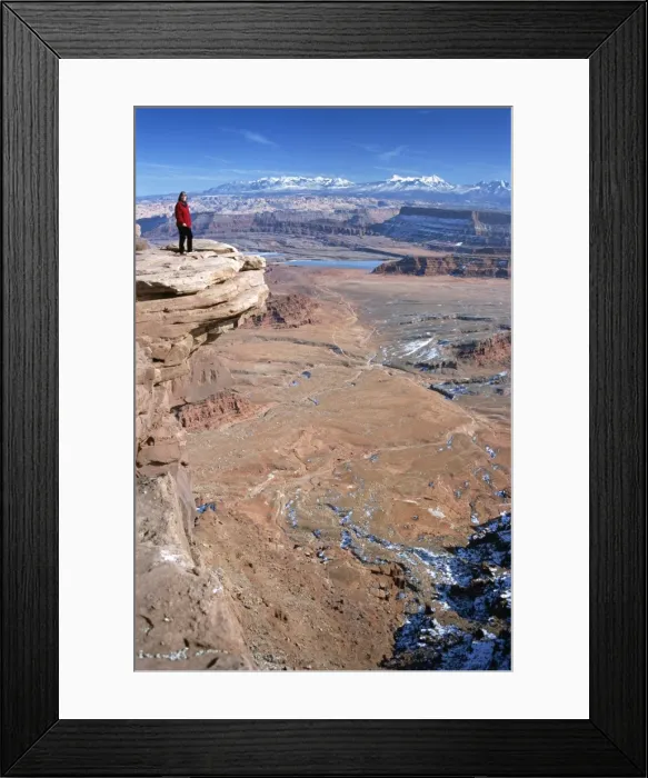 Framed Print : Cliff edge 300m above red desert basin Framed Print : Cliff edge 300m above red desert basin