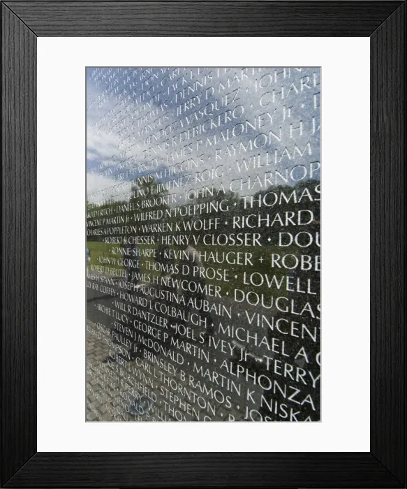 Framed Print : Vietnam Veterans Memorial Wall, Washington D Framed Print : Vietnam Veterans Memorial Wall, Washington D