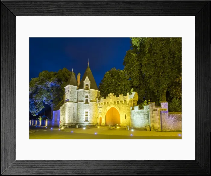 Framed Print : Castle gates of Chateau de Rohan (Josselin Castle), Josselin, Morbihan Department Framed Print : Castle gates of Chateau de Rohan (Josselin Castle), Josselin, Morbihan Department