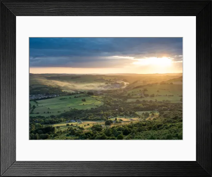 Framed Print : View from Curbar Edge looking towards Calver, evening light, Dark Peak, Peak District National Park Framed Print : View from Curbar Edge looking towards Calver, evening light, Dark Peak, Peak District National Park