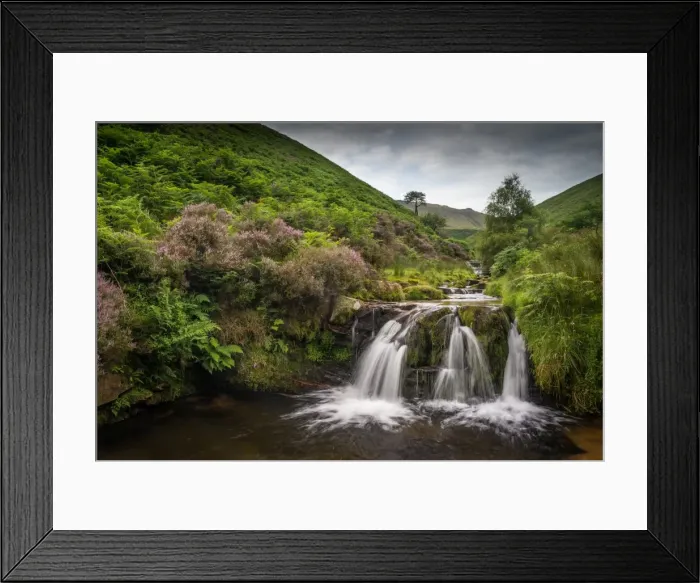 Framed Print : Water cascading over rocks on moorland habitat, Fairbrook, Peak District National Park Framed Print : Water cascading over rocks on moorland habitat, Fairbrook, Peak District National Park