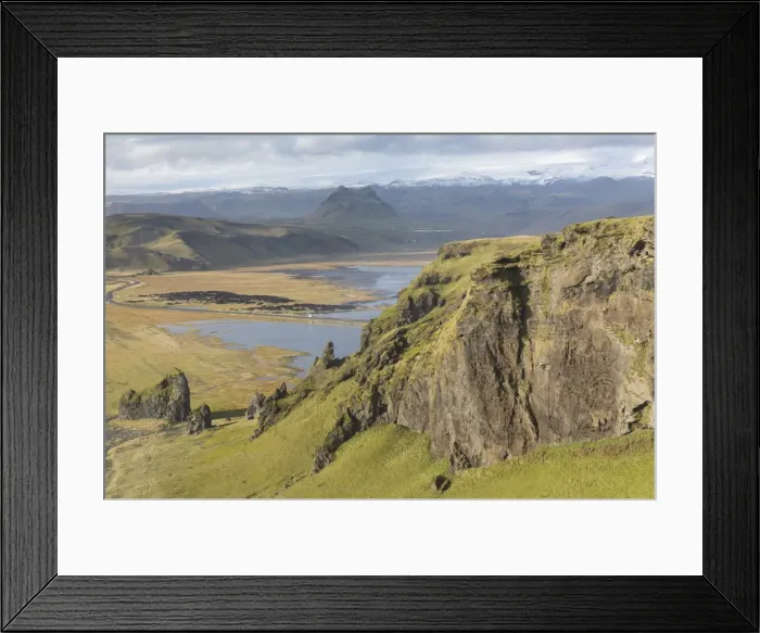 Framed Print : Dramatic view of mountains, extinct volcanos and glaciers, from Dyrholaey, near Vik Y Myrdal Framed Print : Dramatic view of mountains, extinct volcanos and glaciers, from Dyrholaey, near Vik Y Myrdal