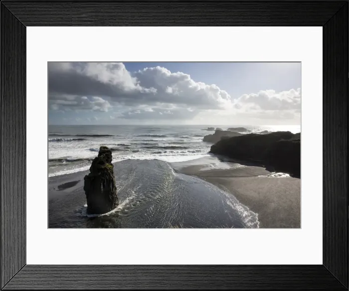 Framed Print : Dramatic coastline from Dyrholaey, near Vik Y Myrdal, South Iceland, Polar Regions Framed Print : Dramatic coastline from Dyrholaey, near Vik Y Myrdal, South Iceland, Polar Regions