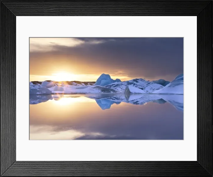 Framed Print : Icebergs covered in dusting of snow, winter, sunset, Jokulsarlon Glacial Lagoon, South Iceland Framed Print : Icebergs covered in dusting of snow, winter, sunset, Jokulsarlon Glacial Lagoon, South Iceland
