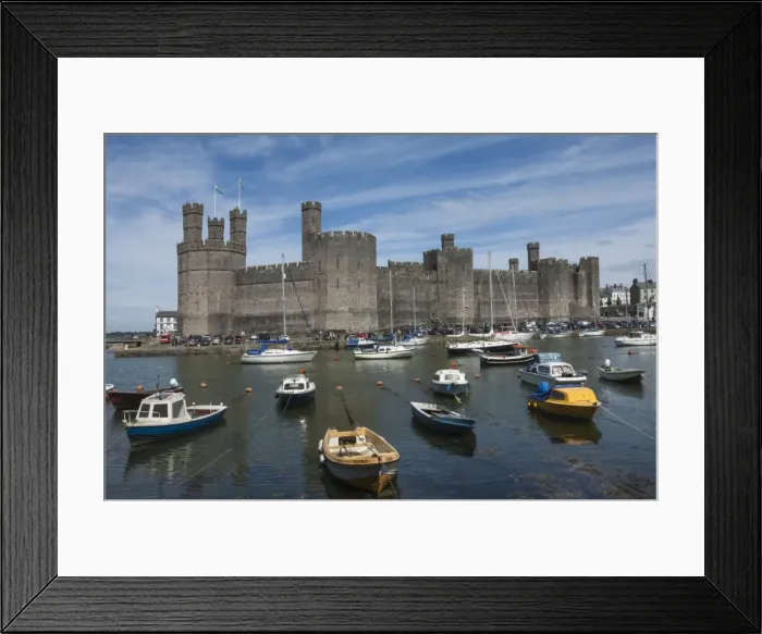 Framed Print : Caernarfon Castle, Medieval Fortress, UNESCO World Heritage Site, Gwynedd, Wales Framed Print : Caernarfon Castle, Medieval Fortress, UNESCO World Heritage Site, Gwynedd, Wales