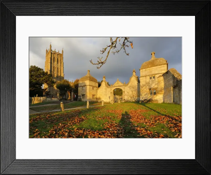 Framed Print : Campden House gatehouse and St. James Church, Chipping Campden, Cotswolds, Gloucestershire Framed Print : Campden House gatehouse and St. James Church, Chipping Campden, Cotswolds, Gloucestershire