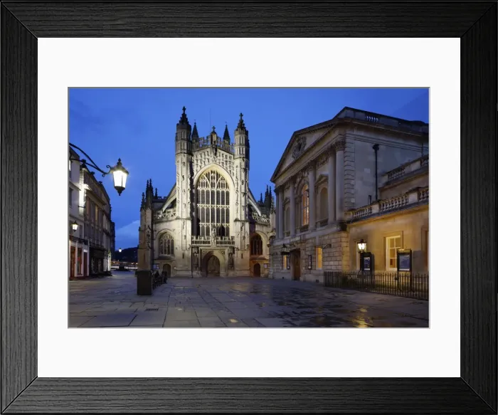 Framed Print : Exterior of the Roman Baths and Bath Abbey at night, Bath, UNESCO World Heritage Site Framed Print : Exterior of the Roman Baths and Bath Abbey at night, Bath, UNESCO World Heritage Site