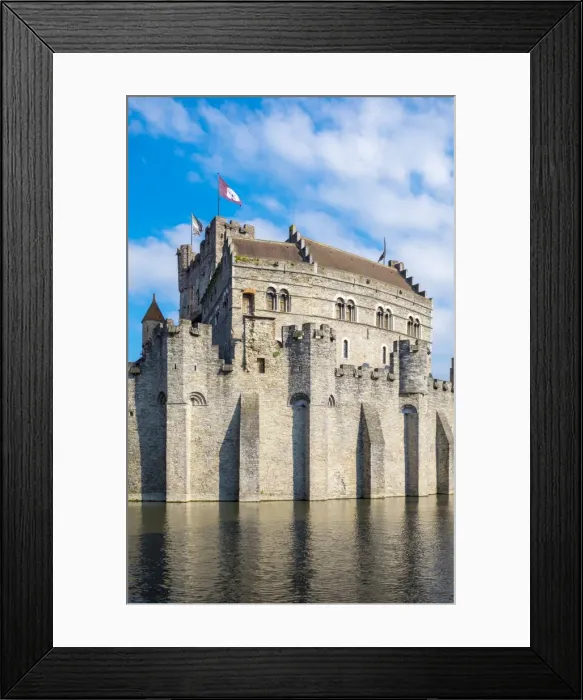 Framed Print : Het Gravensteen castle on the Leie River, Ghent, Flanders (Vlaanderen), Belgium, Europe Framed Print : Het Gravensteen castle on the Leie River, Ghent, Flanders (Vlaanderen), Belgium, Europe