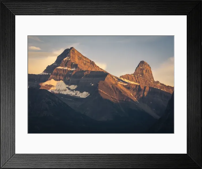 Framed Print : Alpenglow on Mount Christie and Brussels Peak at sunset, Jasper National Park, UNESCO Framed Print : Alpenglow on Mount Christie and Brussels Peak at sunset, Jasper National Park, UNESCO