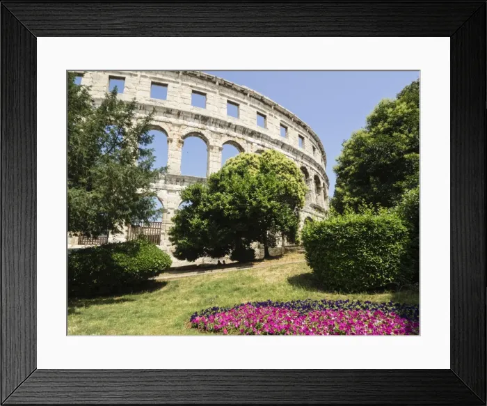 Framed Print : The Colosseum, Pula, Istria, Croatia, Europe Framed Print : The Colosseum, Pula, Istria, Croatia, Europe