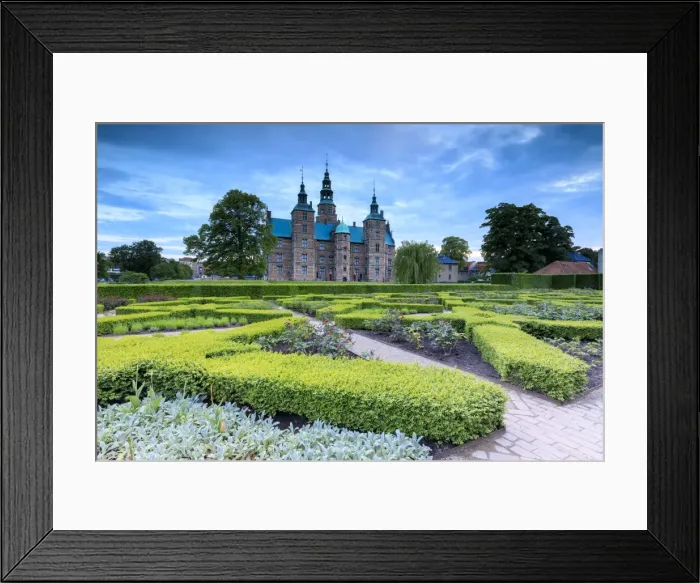 Framed Print : Rosenborg Castle seen from the gardens of Kongens Have, Copenhagen, Denmark, Europe Framed Print : Rosenborg Castle seen from the gardens of Kongens Have, Copenhagen, Denmark, Europe
