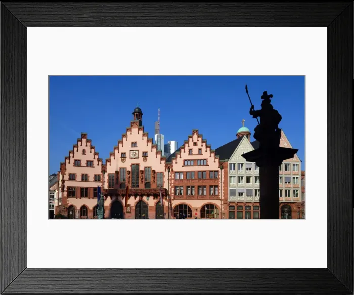 Framed Print : Town Hall Roemer, Frankfurt am Main, Hesse, Germany, Europe Framed Print : Town Hall Roemer, Frankfurt am Main, Hesse, Germany, Europe