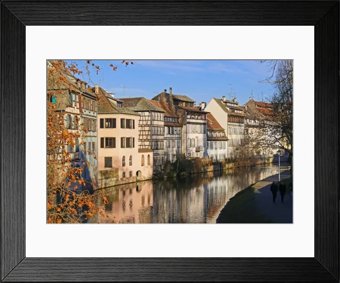 Framed Print : Ill River and Quai de la Bruche, old town Petite France, UNESCO World Heritage Site Framed Print : Ill River and Quai de la Bruche, old town Petite France, UNESCO World Heritage Site