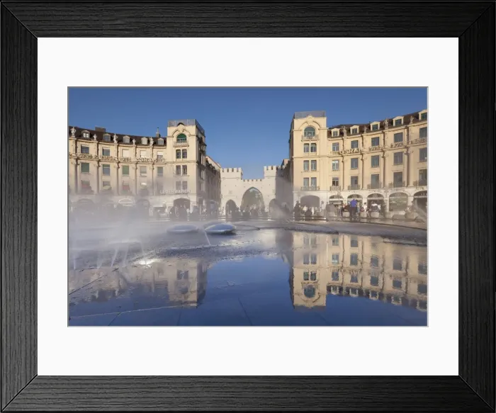 Framed Print : Fountain at Karlsplatz Square, Stachus, Karlstor Gate, Munich, Bavaria, Germany, Europe Framed Print : Fountain at Karlsplatz Square, Stachus, Karlstor Gate, Munich, Bavaria, Germany, Europe