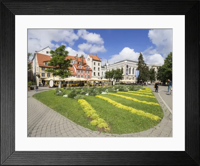 Framed Print : Livu Square with Great and Small Guild Halls, Riga, Latvia, Baltic States, Europe Framed Print : Livu Square with Great and Small Guild Halls, Riga, Latvia, Baltic States, Europe