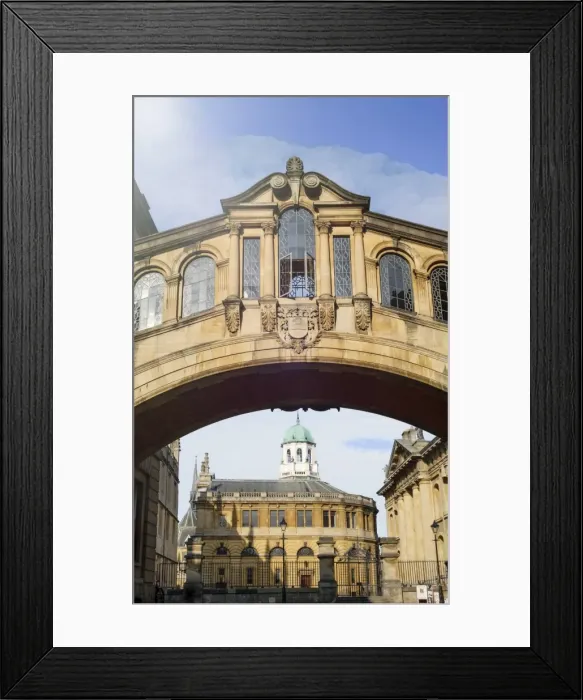 Framed Print : The Bridge of Sighs (Hertford Bridge) and the Sheldonian Theatre, Oxford University Framed Print : The Bridge of Sighs (Hertford Bridge) and the Sheldonian Theatre, Oxford University