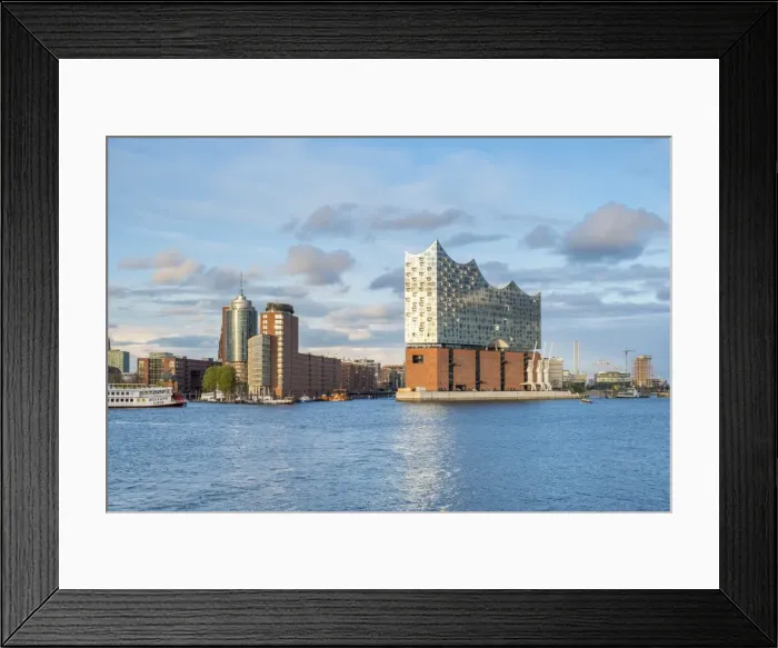 Framed Print : Elbphilharmonie (Elbe Philharmonic Hall) concert hall on the Elbe River at sunset Framed Print : Elbphilharmonie (Elbe Philharmonic Hall) concert hall on the Elbe River at sunset